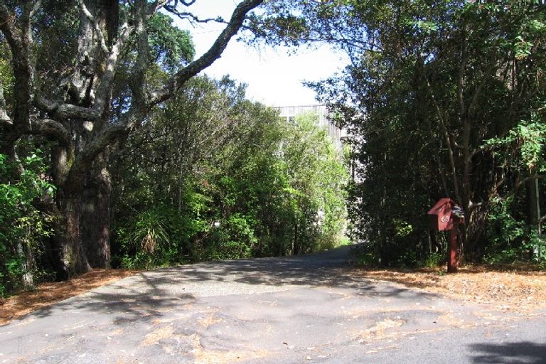 Photo of property in 63 Cliff Road, Torbay, Auckland, 0630