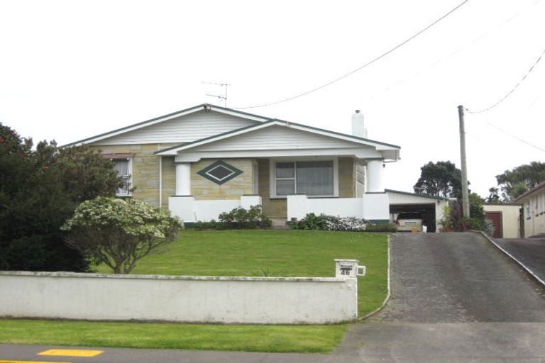 Photo of property in 46 South Road, Blagdon, New Plymouth, 4310