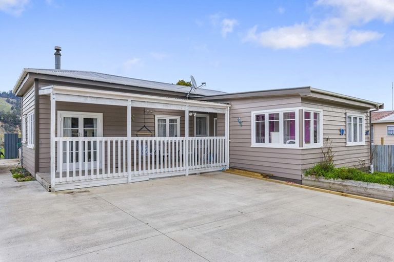 Photo of property in 5 Wackrow Street, Taumarunui, 3920