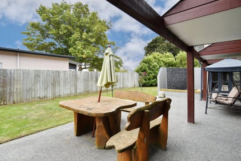 Photo of property in 8 Cunneen Place, Aidanfield, Christchurch, 8025