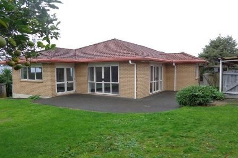 Photo of property in 206a Royal Road, Massey, Auckland, 0614