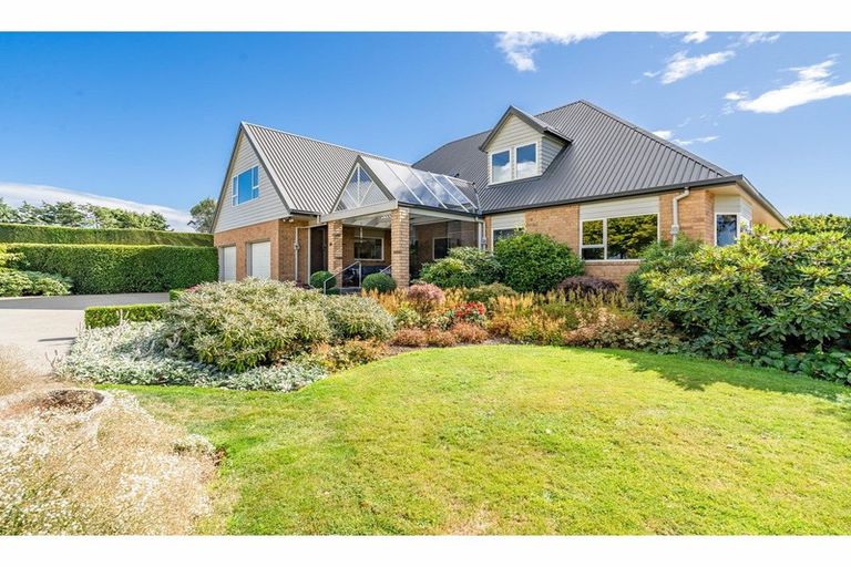 Photo of property in 60 Cardigan Road West, Wyndham, 9831