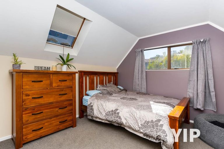 Photo of property in 2/154 Newlands Road, Newlands, Wellington, 6037