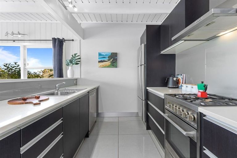 Photo of property in 19 Mckenzie Avenue, Arkles Bay, Whangaparaoa, 0932