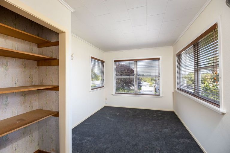 Photo of property in 56 Wallath Road, Westown, New Plymouth, 4310