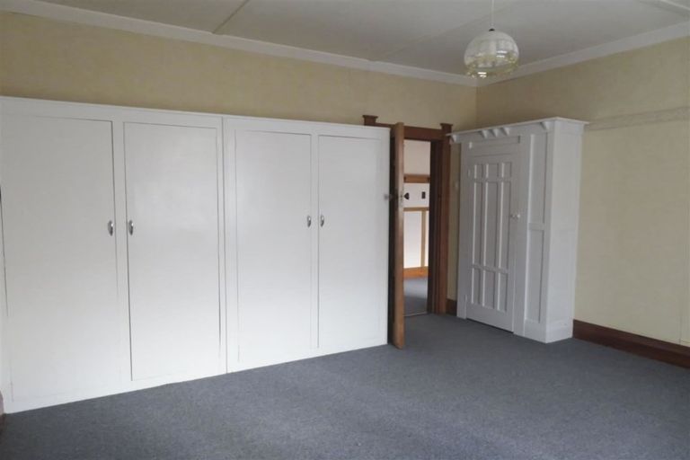 Photo of property in 28 Halton Street, East Gore, Gore, 9710