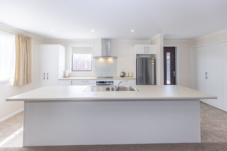 Photo of property in 48 Thatcher Street, Castlecliff, Whanganui, 4501