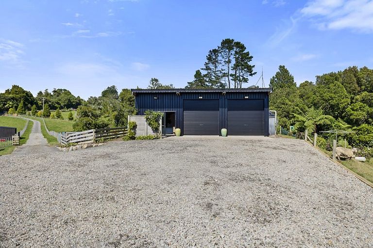 Photo of property in 1640 Mangorei Road, Mangorei, New Plymouth, 4371