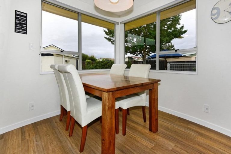 Photo of property in 8 Birdling Place, Halswell, Christchurch, 8025