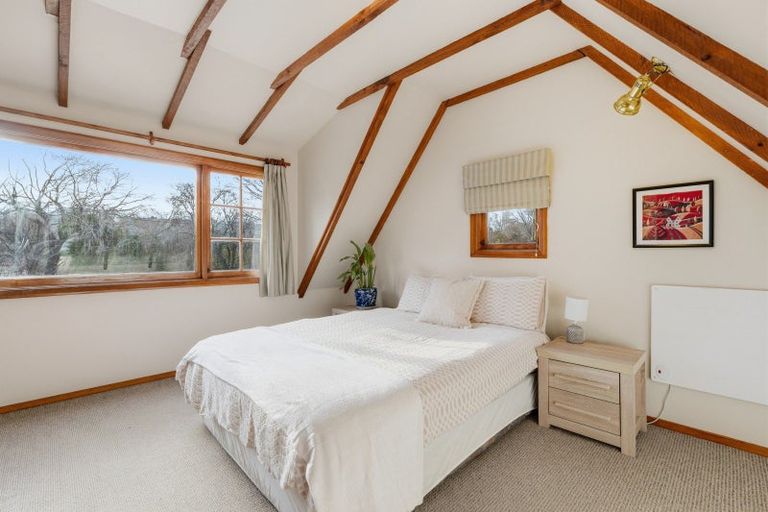 Photo of property in 147 Outram-mosgiel Road, Mosgiel, Outram, 9073