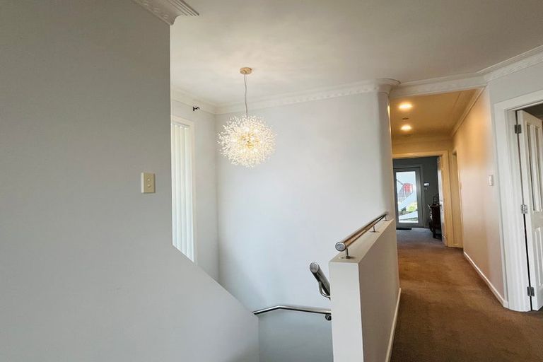 Photo of property in 21 Bleakhouse Road, Howick, Auckland, 2014