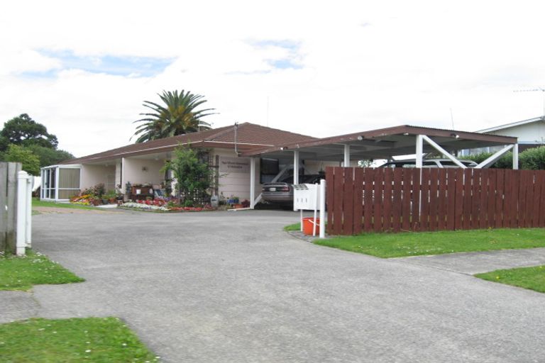 Photo of property in 11 Cape Road, Mangere, Auckland, 2022