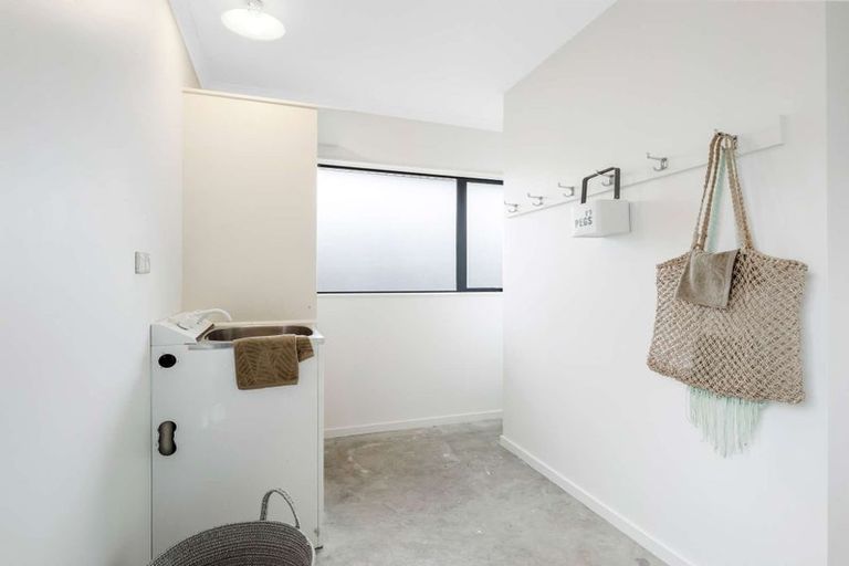 Photo of property in 76 Peakes Road, Springvale, Whanganui, 4501