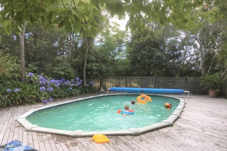 Photo of property in 348 Blackbridge Road, Dairy Flat, Albany, 0794