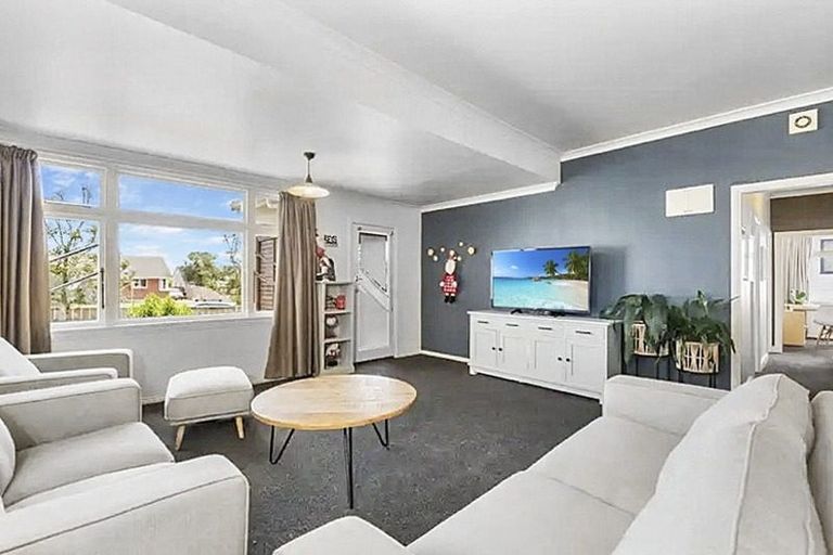 Photo of property in 8 Brown Street, Foxton, 4814