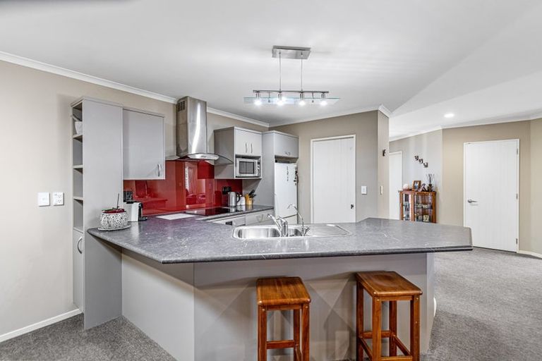 Photo of property in 7a Shrule Place, Huntington, Hamilton, 3210