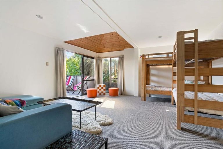 Photo of property in 116 Saint Patricks Row, Whangamata, 3620