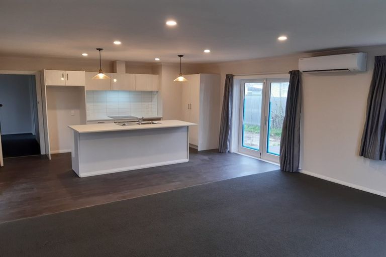 Photo of property in 27 Hollyford Avenue, Bryndwr, Christchurch, 8053