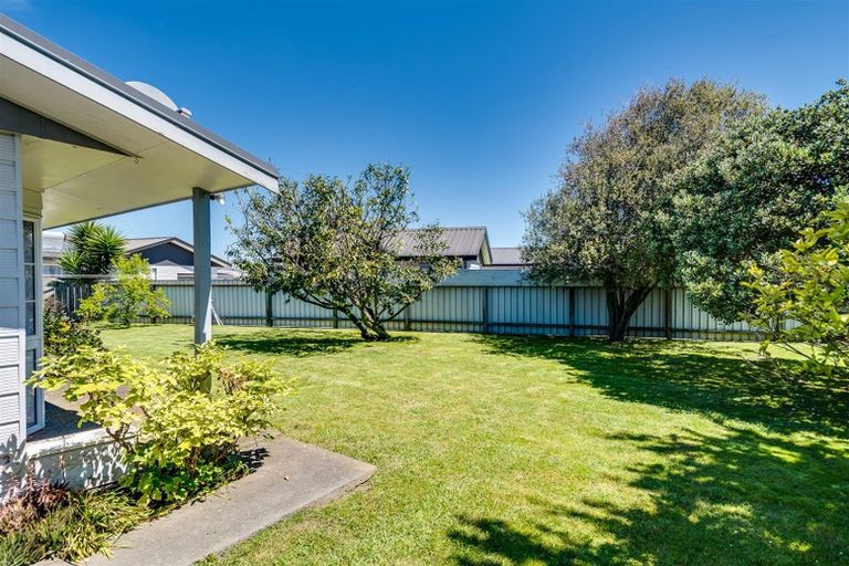 Photo of property in 12 Ted Harpur Place, Onekawa, Napier, 4110