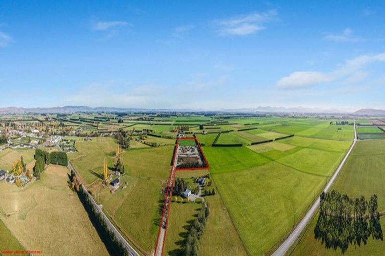Photo of property in 69 Riversdale Waikaia Road, Riversdale, 9776