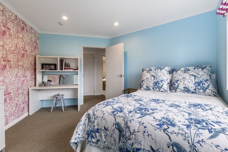 Photo of property in 65 Mcgiven Drive, Ridgewood, New Plymouth, 4371