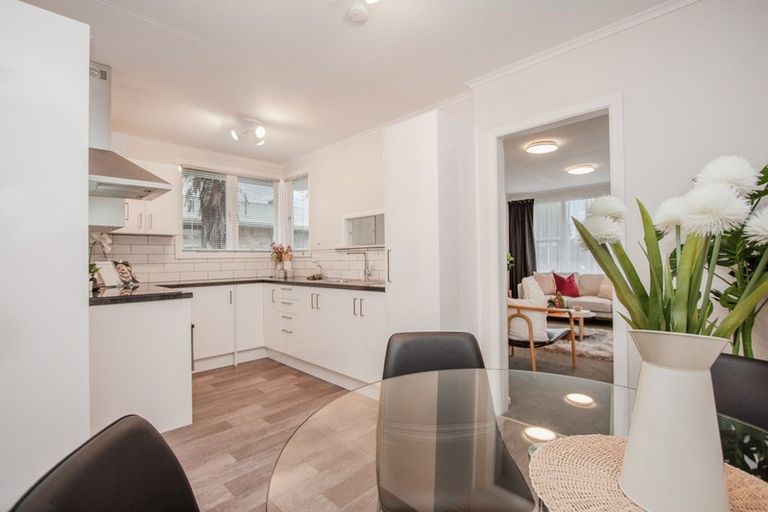 Photo of property in 77 Sunset Road, Mangakakahi, Rotorua, 3015