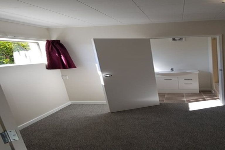 Photo of property in 240 Helensburgh Road, Helensburgh, Dunedin, 9010