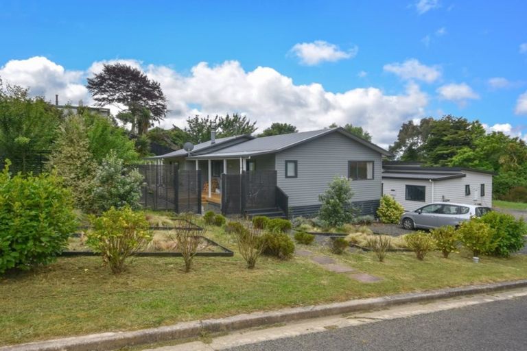 Photo of property in 14 Clearwater Street, Broad Bay, Dunedin, 9014