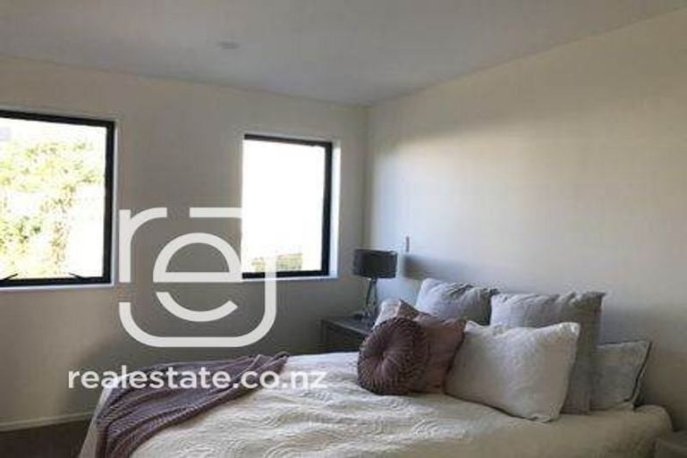 Photo of property in 70 Joseph Street, Flat Bush, Auckland, 2019