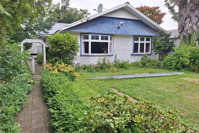 Photo of property in 134 Stapletons Road, Richmond, Christchurch, 8013