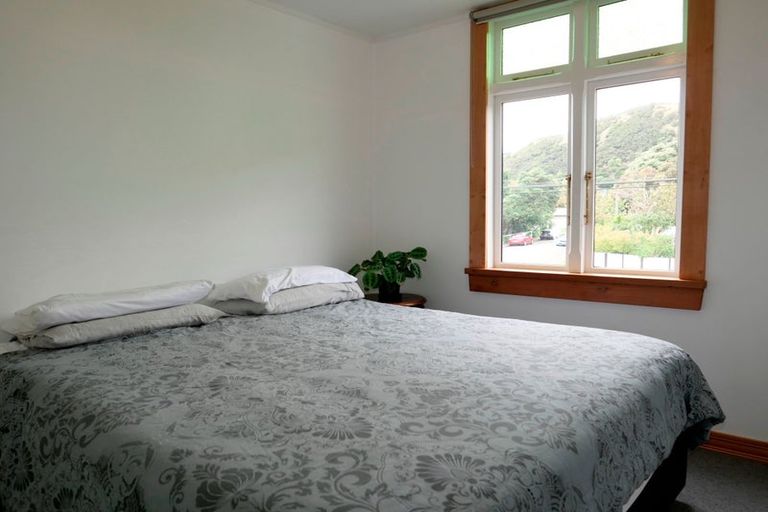 Photo of property in 18 Ocean Road, Paekakariki, 5034
