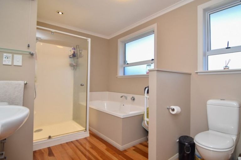 Photo of property in 23 Armstrong Avenue, Carterton, 5713