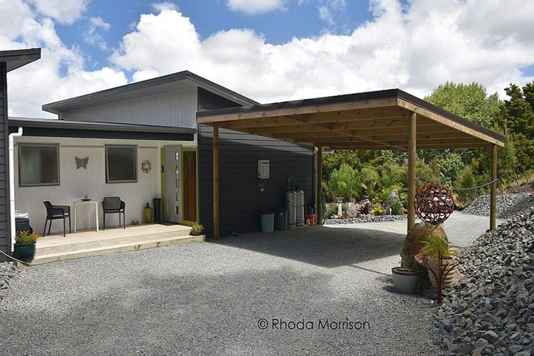 Photo of property in 530a Pahi Road, Pahi, Paparoa, 0571