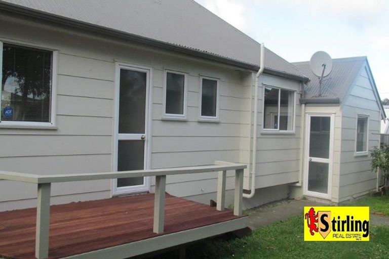 Photo of property in 2/17 Fitzherbert, Alicetown, Lower Hutt, 5010