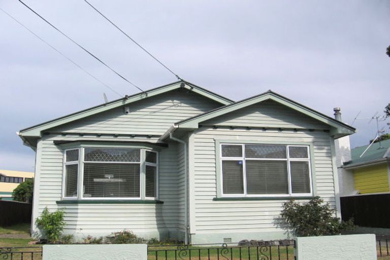Photo of property in 188 Coutts Street, Rongotai, Wellington, 6022