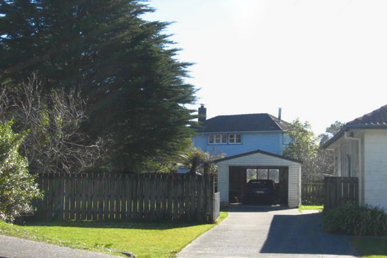 Photo of property in 4-6 Leith Crescent, Greymouth, 7805