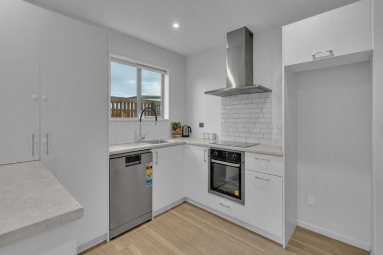 Photo of property in 17 Air Race Lane, Halswell, Christchurch, 8025