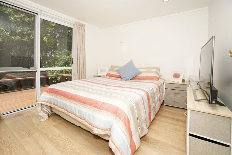 Photo of property in 30 Barrie Crescent, Silverdale, Hamilton, 3216