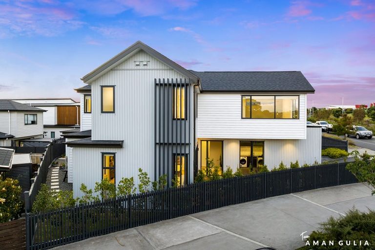 Photo of property in 90 Joshua Carder Drive, Hobsonville, Auckland, 0616