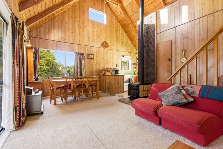 Photo of property in 3 Rangimoana Avenue, Motuoapa, 3382