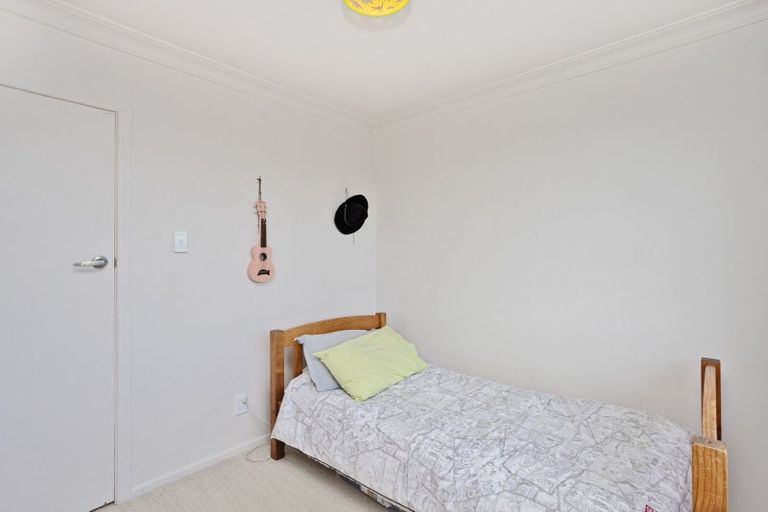 Photo of property in 30 Girvan Street, Wallacetown, 9816