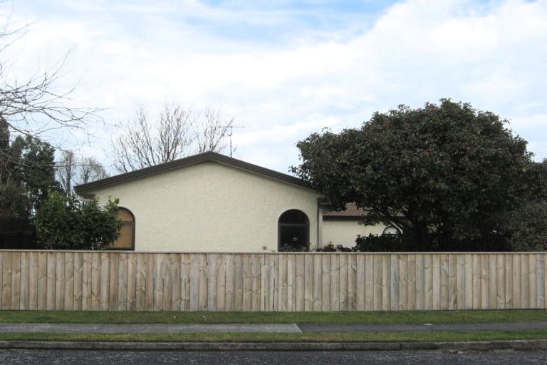 Photo of property in 14 Rutland Street, Fairview Downs, Hamilton, 3214