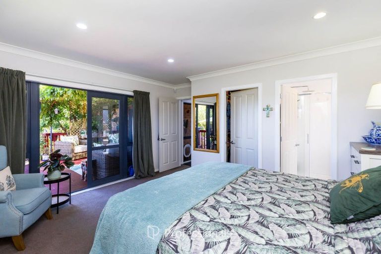 Photo of property in 53 Riverstone Drive, Riverstone Terraces, Upper Hutt, 5018