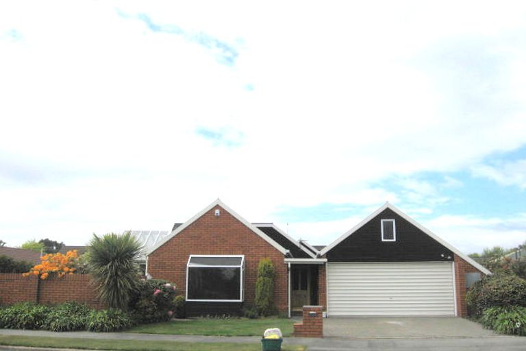 Photo of property in 6 Clotilda Place, Bishopdale, Christchurch, 8053