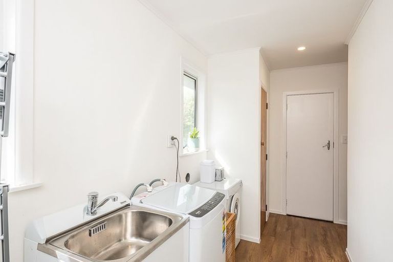 Photo of property in 2 Konini Grove, Raumati Beach, Paraparaumu, 5032