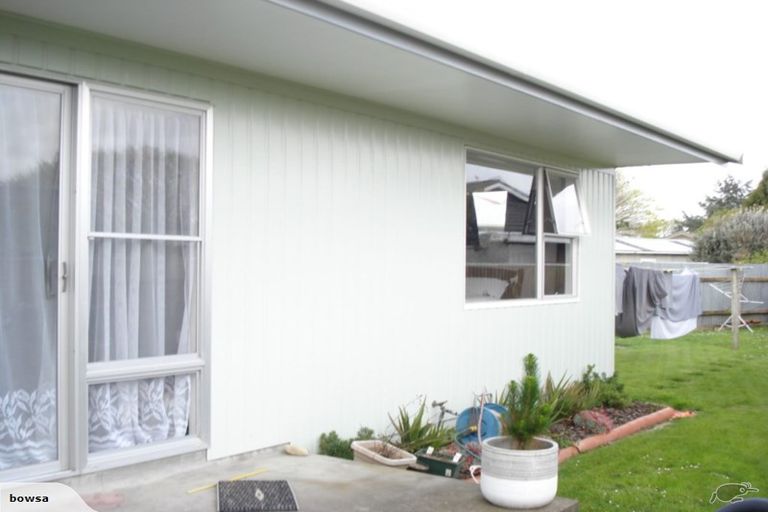 Photo of property in 33 Buick Crescent, Awapuni, Palmerston North, 4412