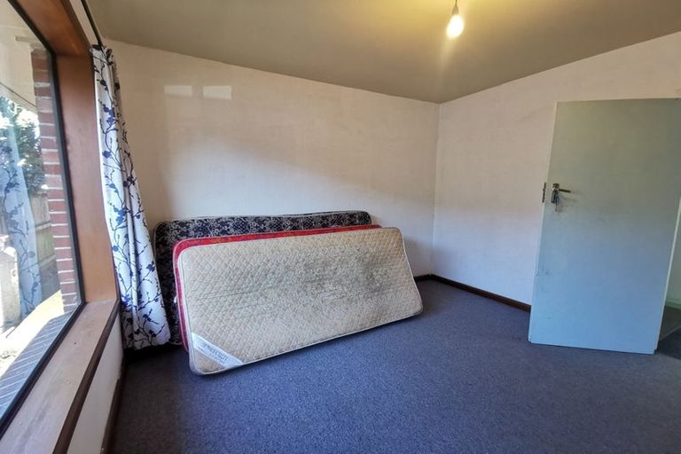 Photo of property in 64 Acacia Avenue, Upper Riccarton, Christchurch, 8041