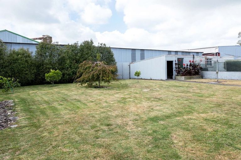 Photo of property in 11 Standish Street, Inglewood, 4330