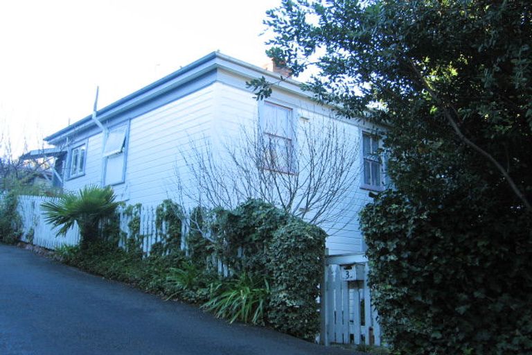 Photo of property in 3-3a Corry Avenue, Bluff Hill, Napier, 4110