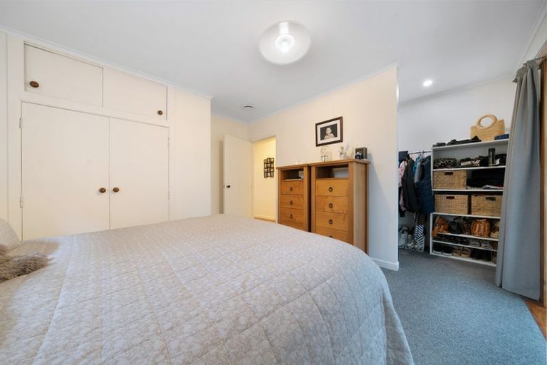 Photo of property in 2 Riserra Drive, Ranui, Auckland, 0612